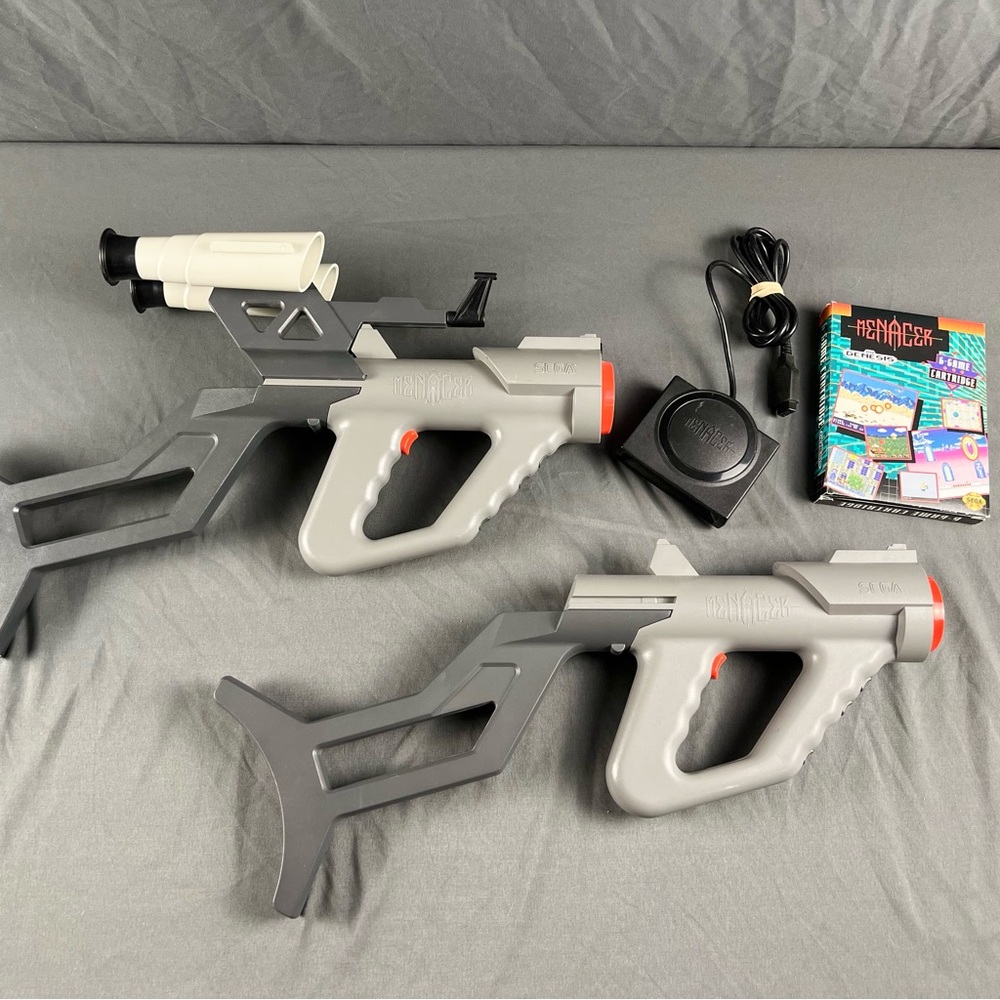 Sega Menacer Light Gun & Game Bundle